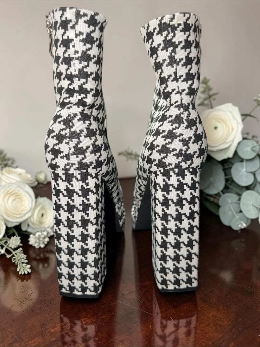 Azalea Wang Houndstooth Platform Ankle Boots Size 8 Statement Heels - Picture 6 of 7